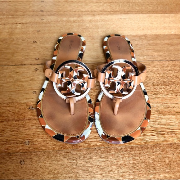 Tory Burch Shoes - Tory Burch tricolour logo flip flops